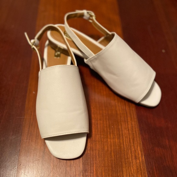 Qupid Slide On Sandals in White - Picture 3 of 4